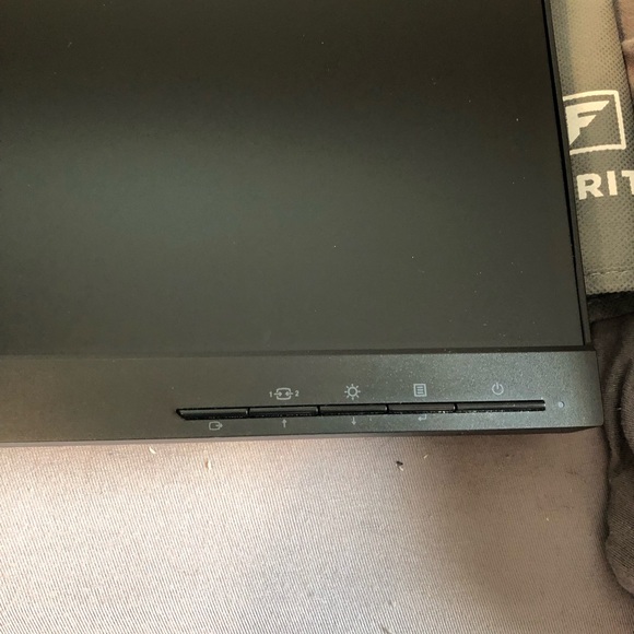 {SOLD} - Picture 7 of 10